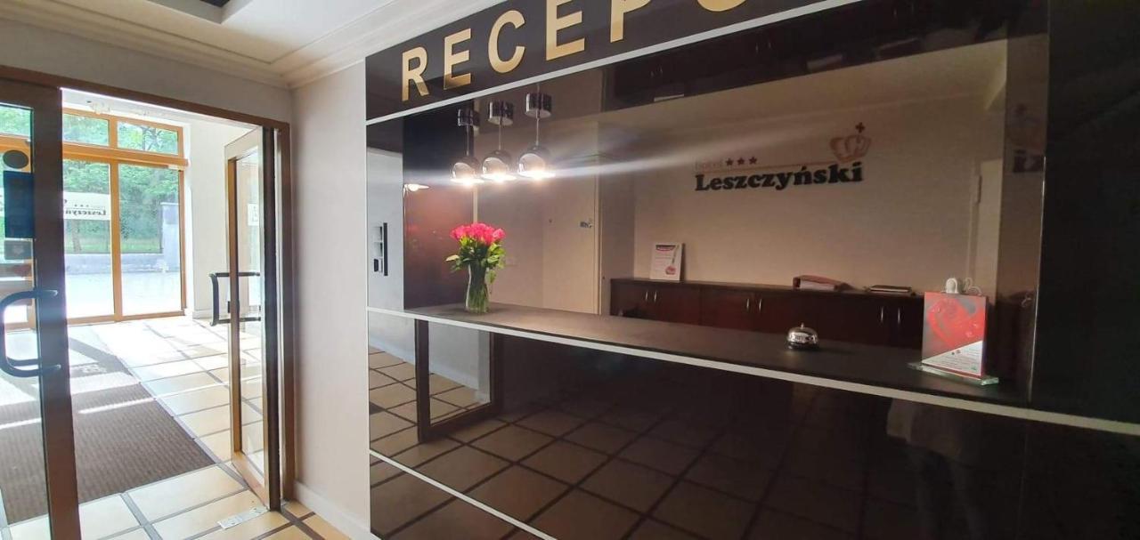 Hotel Leszczynski Konstantynów Łódzki Екстериор снимка